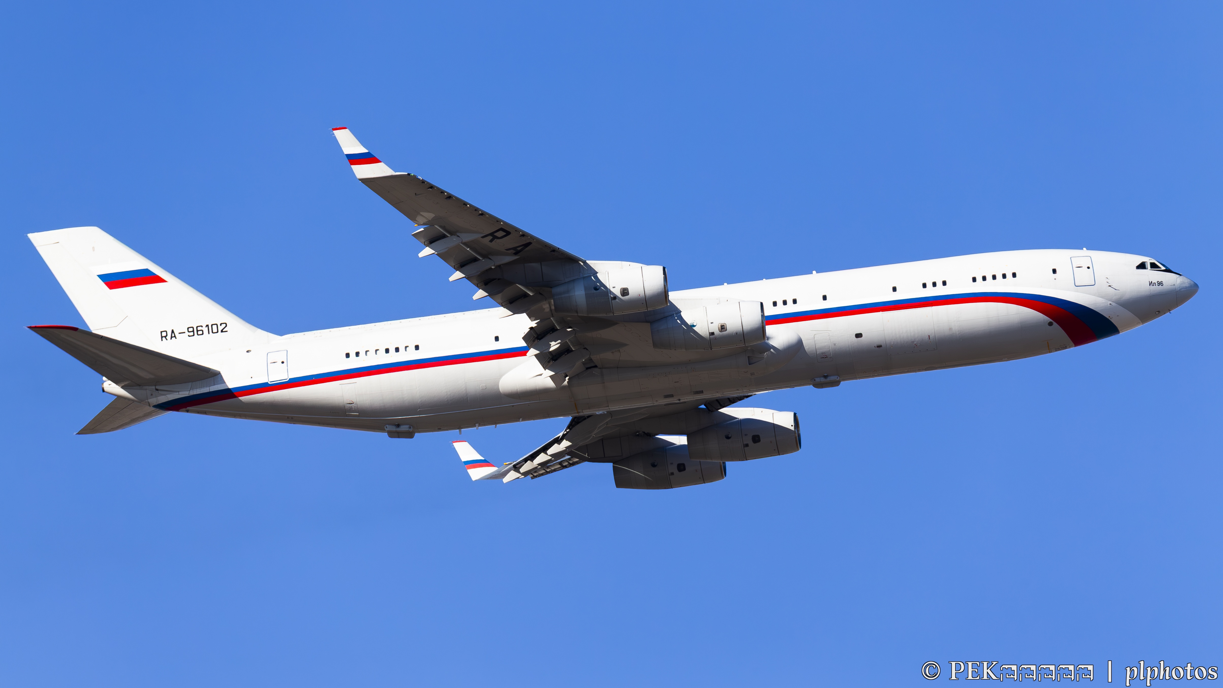 伊尔96-400